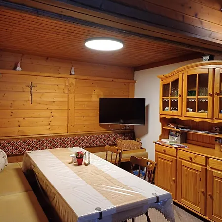 Farm stay Frandlhof Flecken