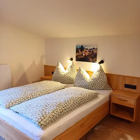 Farm stay Frandlhof Flecken